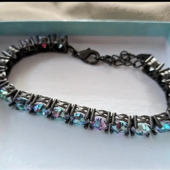 Park Lane mermaid impression Iridescent Stone Bracelet - Picture 2 of 2